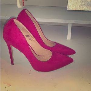 Hot pink pumps